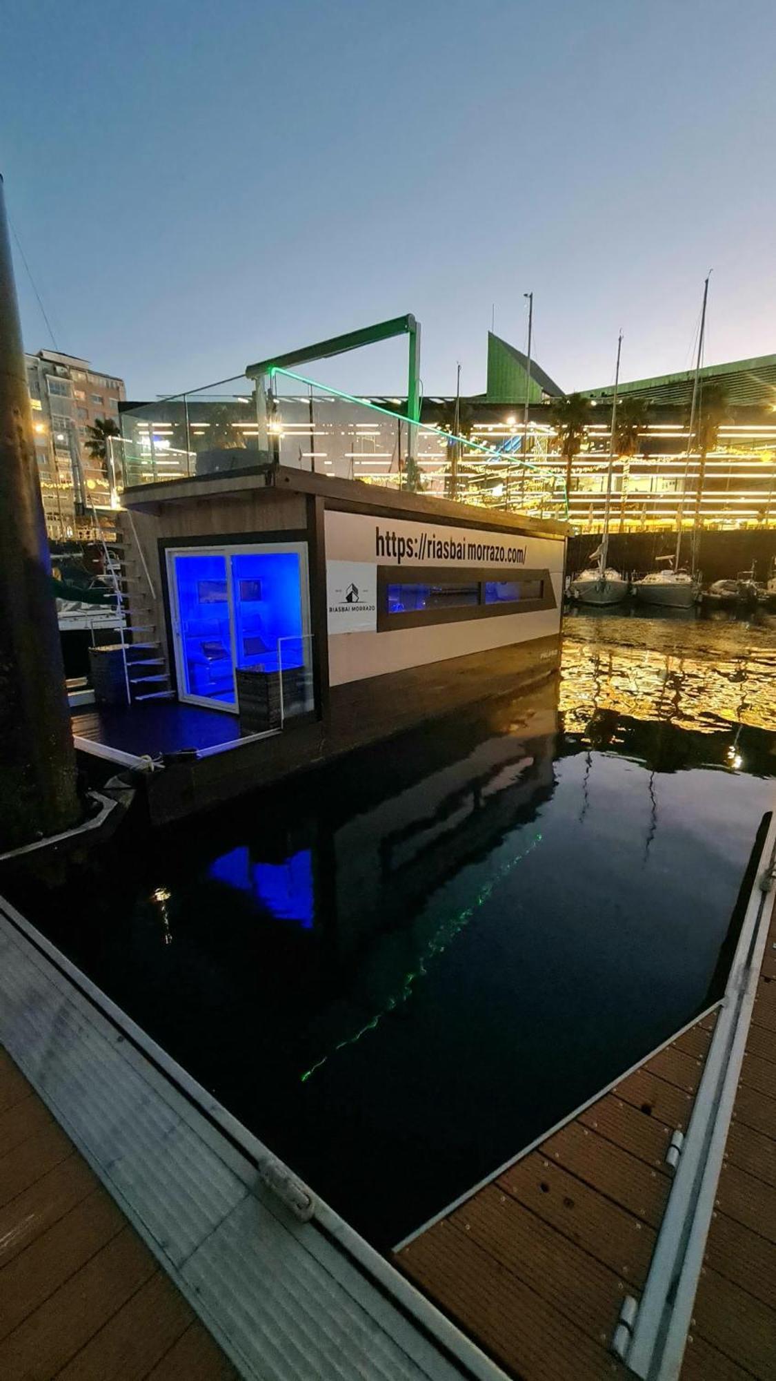 Barco-Apartamento En El Nautico De Vigo Exteriör bild