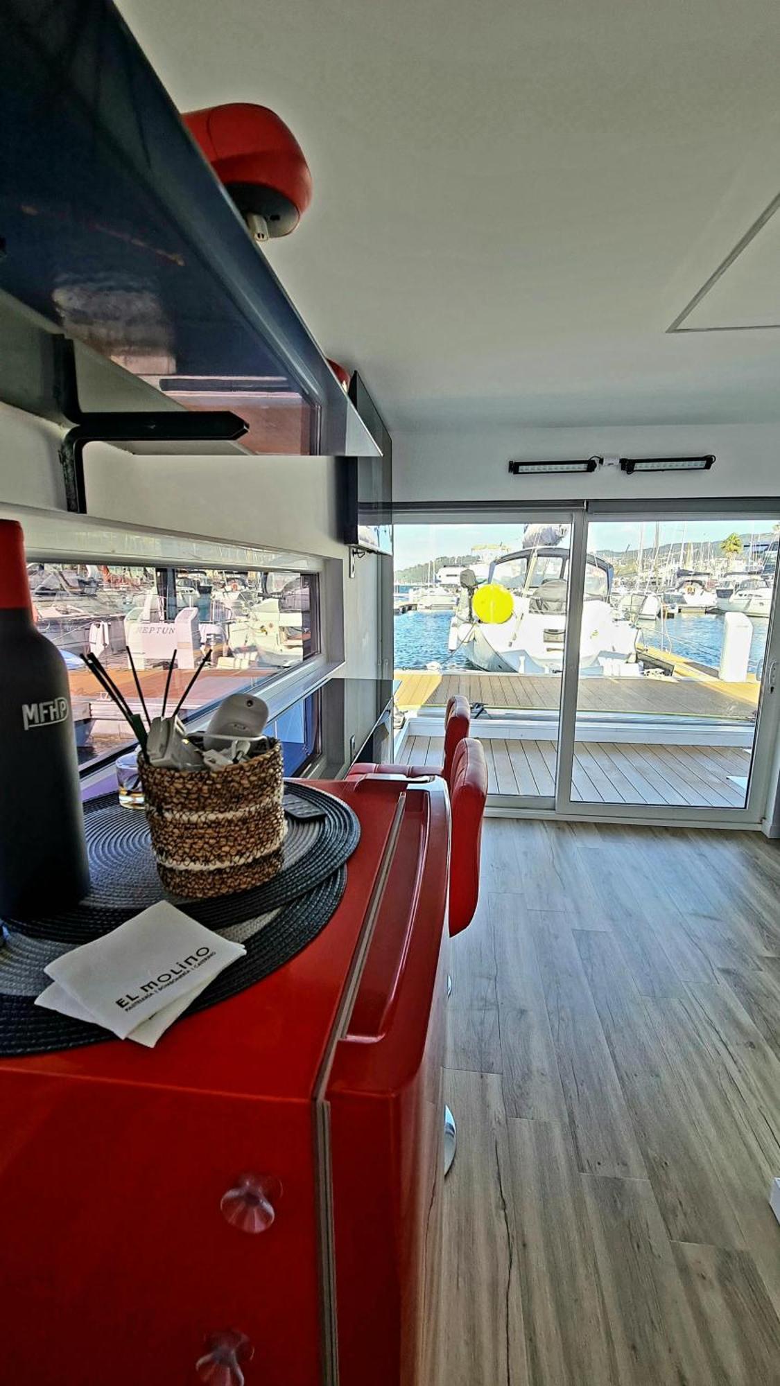 Barco-Apartamento En El Nautico De Vigo Exteriör bild