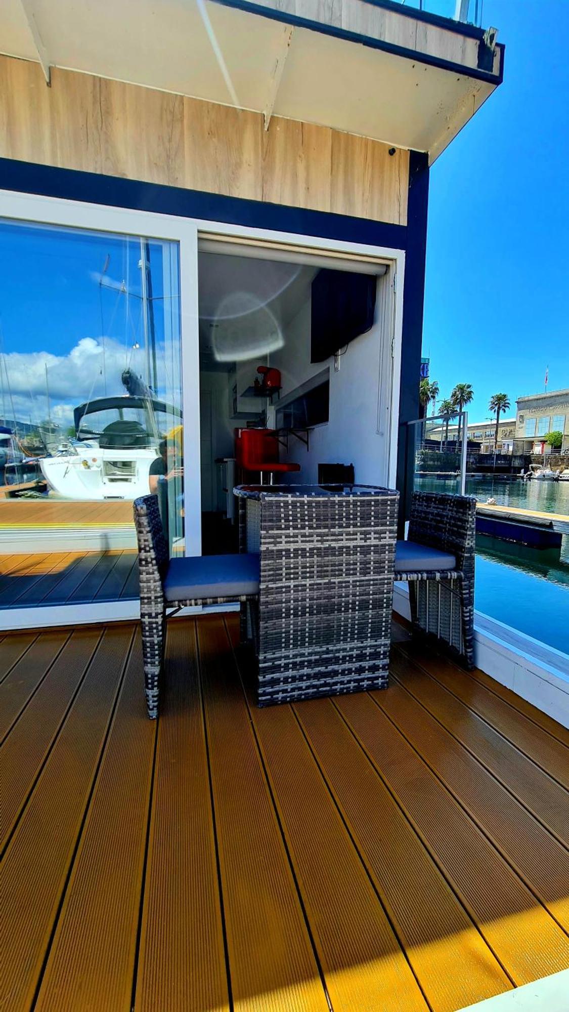 Barco-Apartamento En El Nautico De Vigo Exteriör bild